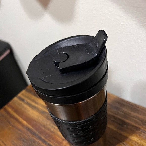 Just got to have it!! Starbucks travel mug16 oz - Picture 5 of 9